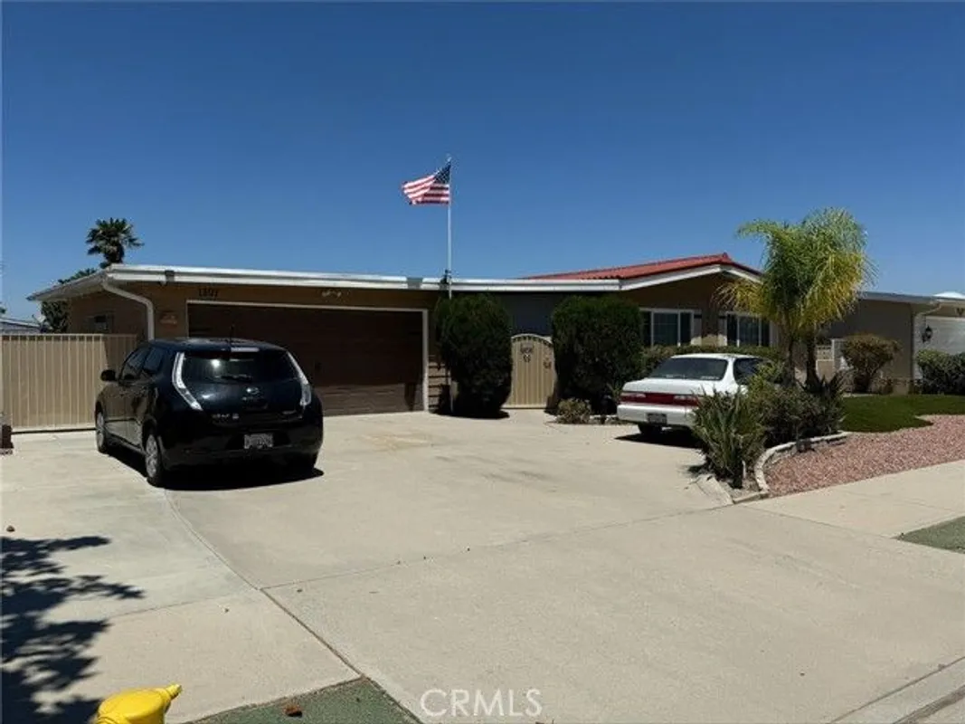 Property Slideshow image 1 of 37 | 1307 brentwood way, Hemet, CA, 92545