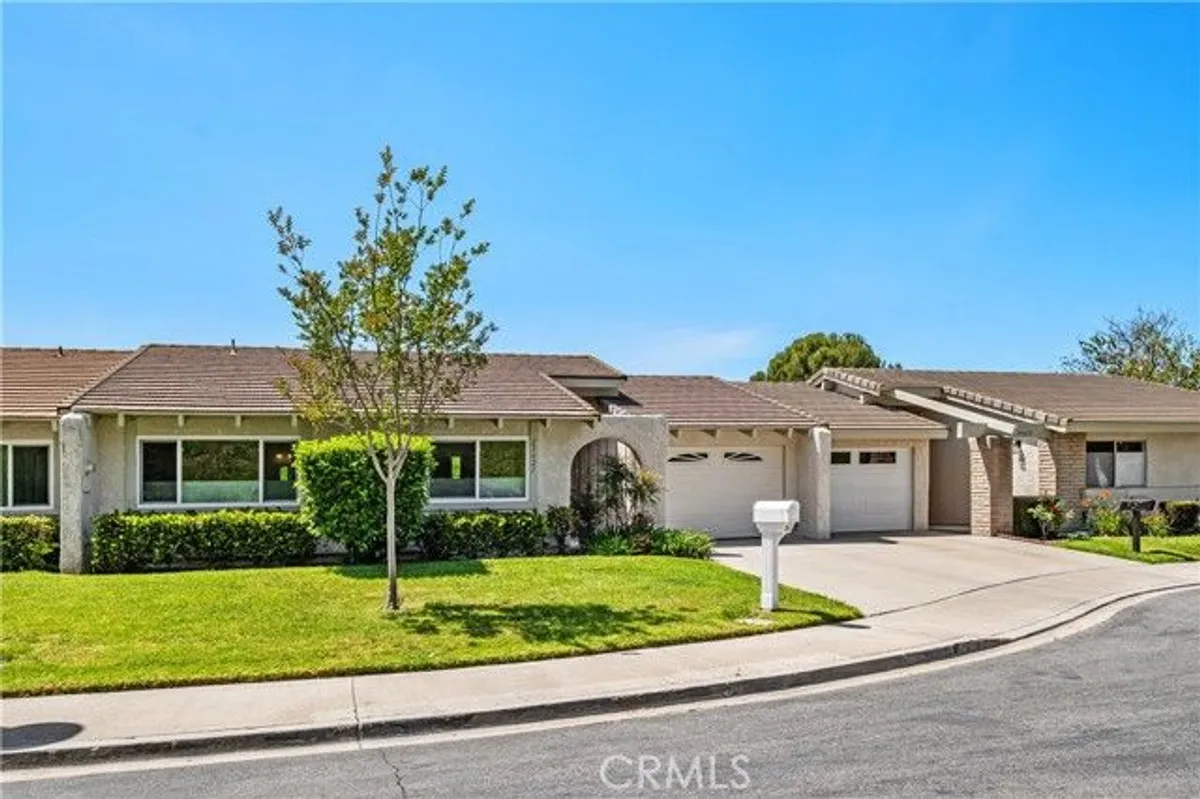 Property Slideshow image 1 of 54 | 23621 via storni, Mission Viejo, CA, 92692