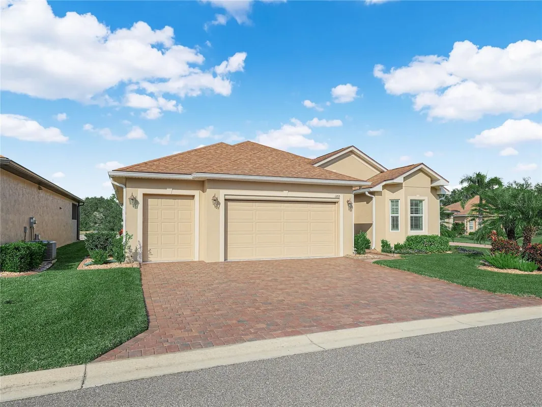 Property Slideshow image 1 of 72 | 1209 sawgrass dr, Winter Haven, FL, 33884