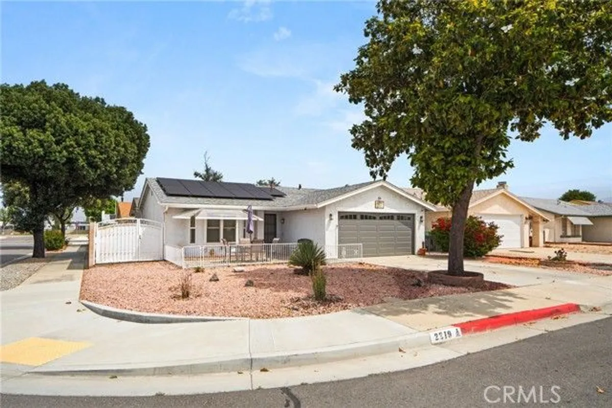 Property Slideshow image 1 of 47 | 2219 el toro, Hemet, CA, 92545