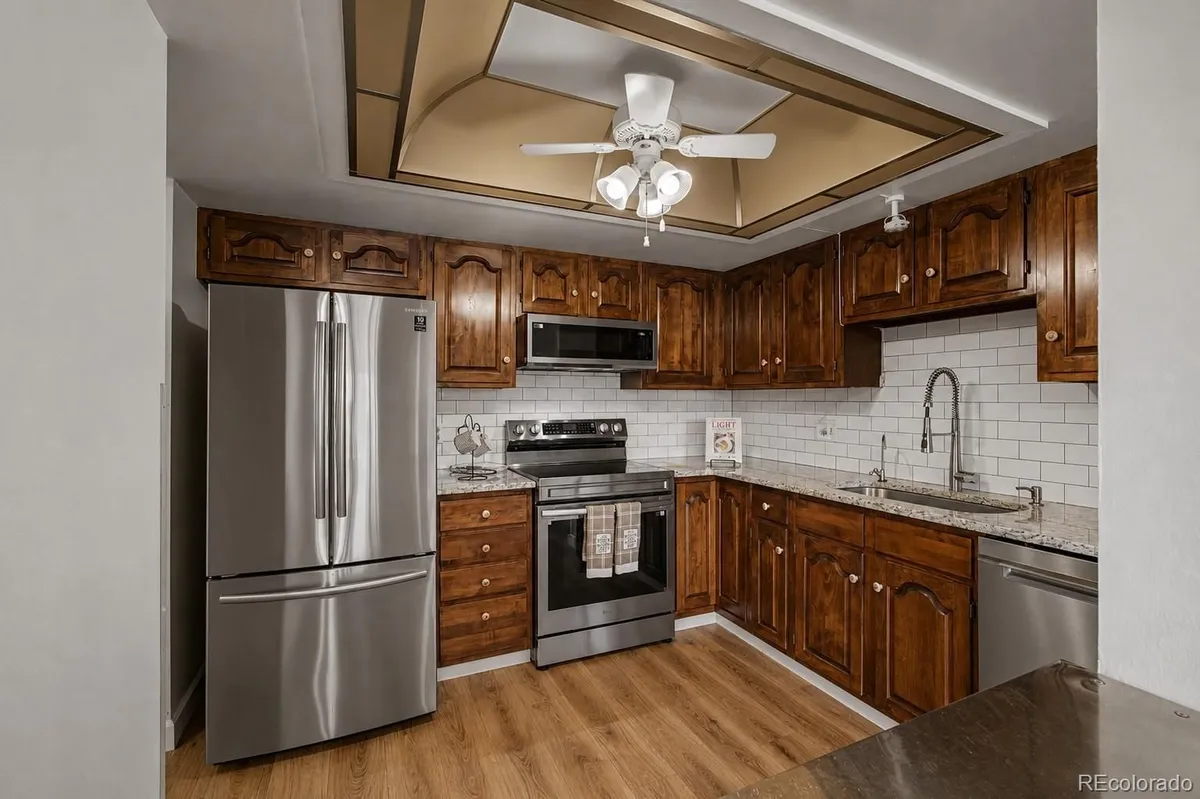 Property Slideshow image 1 of 30 | 13961 e marina dr 206, Aurora, CO, 80014