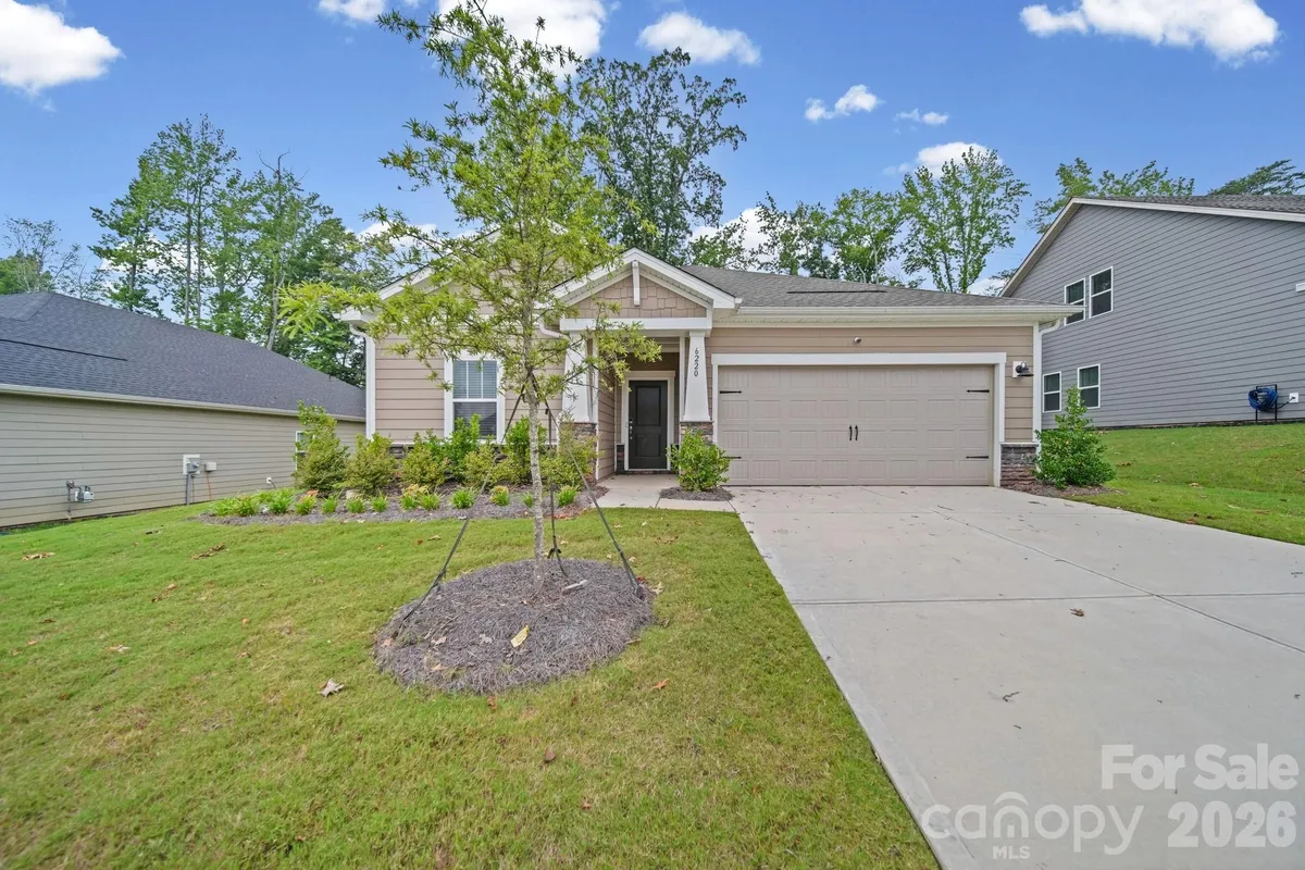 Property Slideshow image 1 of 31 | 6220 barcelona way, Charlotte, NC, 28214