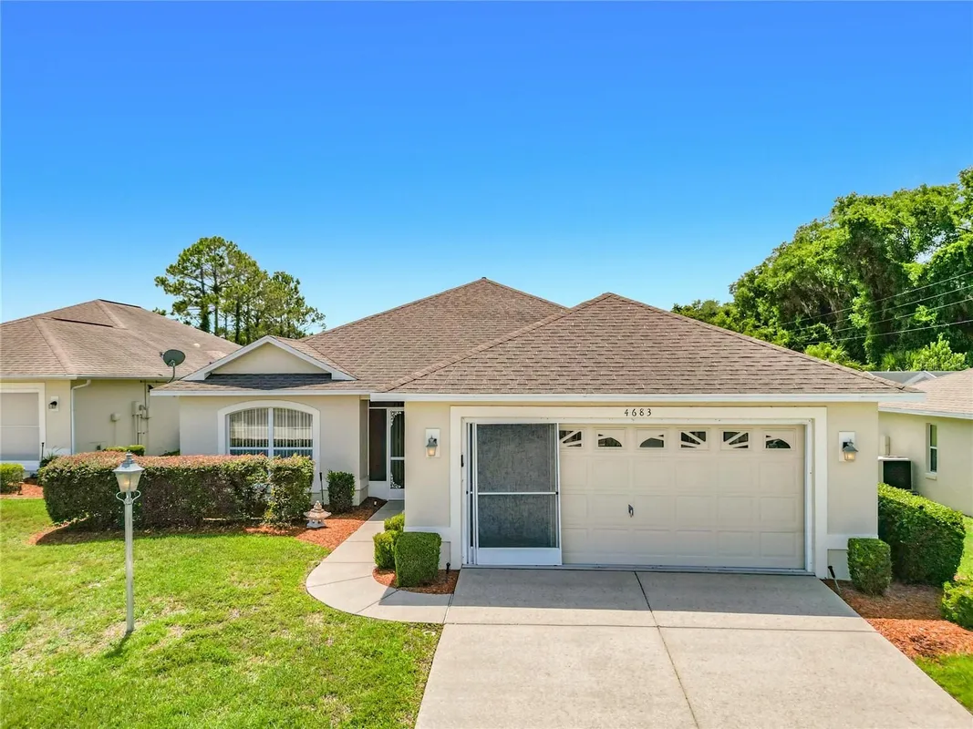 Property Slideshow image 1 of 52 | 4683 n lake vista trl, Hernando, FL, 34442