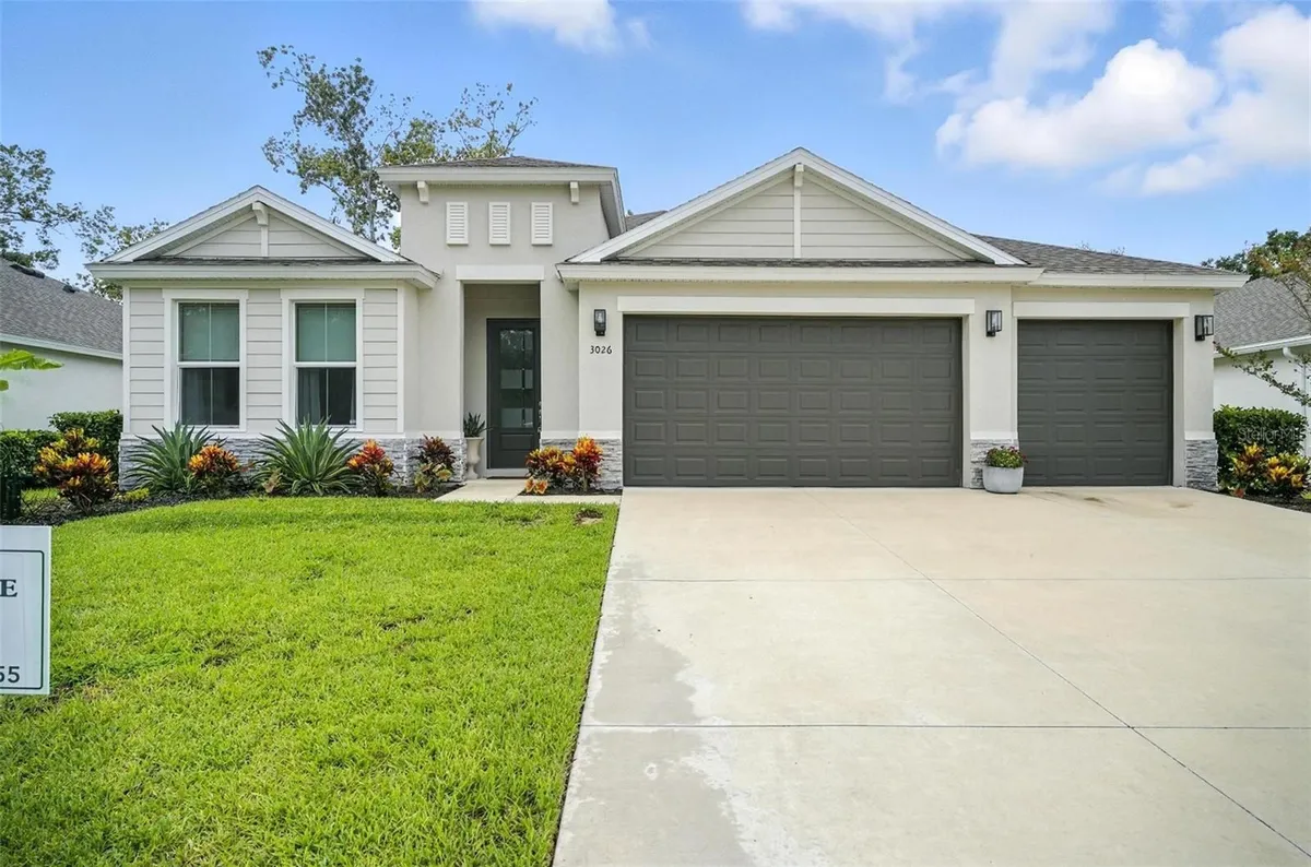 Property Slideshow image 1 of 60 | 3026 adrian dr, Ormond Beach, FL, 32174