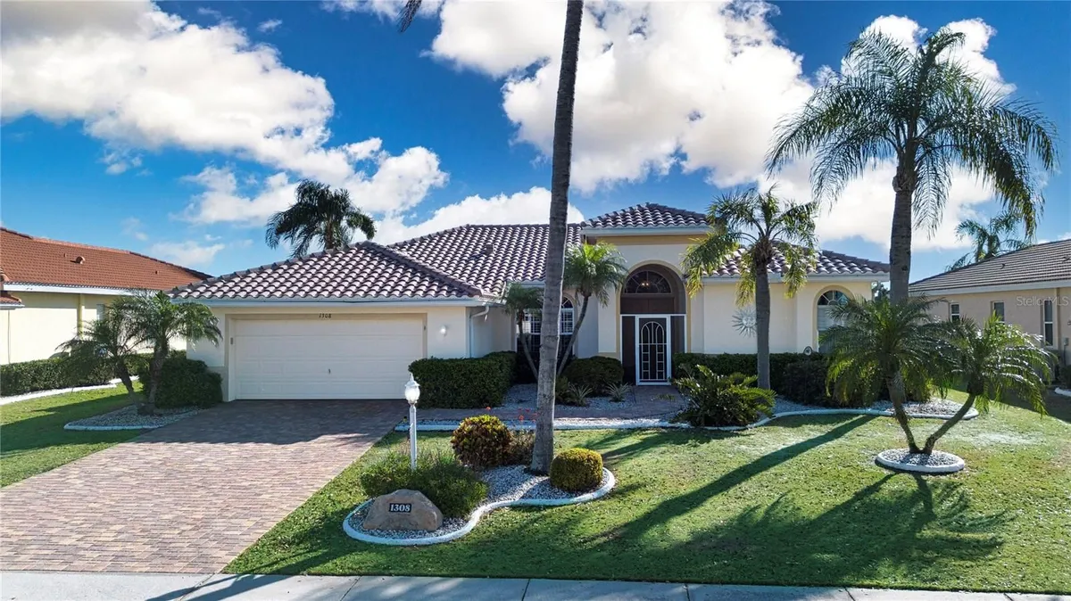 Property Slideshow image 1 of 65 | 1308 crystal greens dr, Sun City Center, FL, 33573