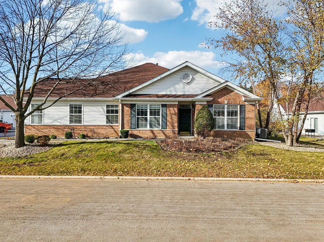 Property Slideshow image 1 of 38 | 13322 s bayberry ln, Plainfield, IL, 60544