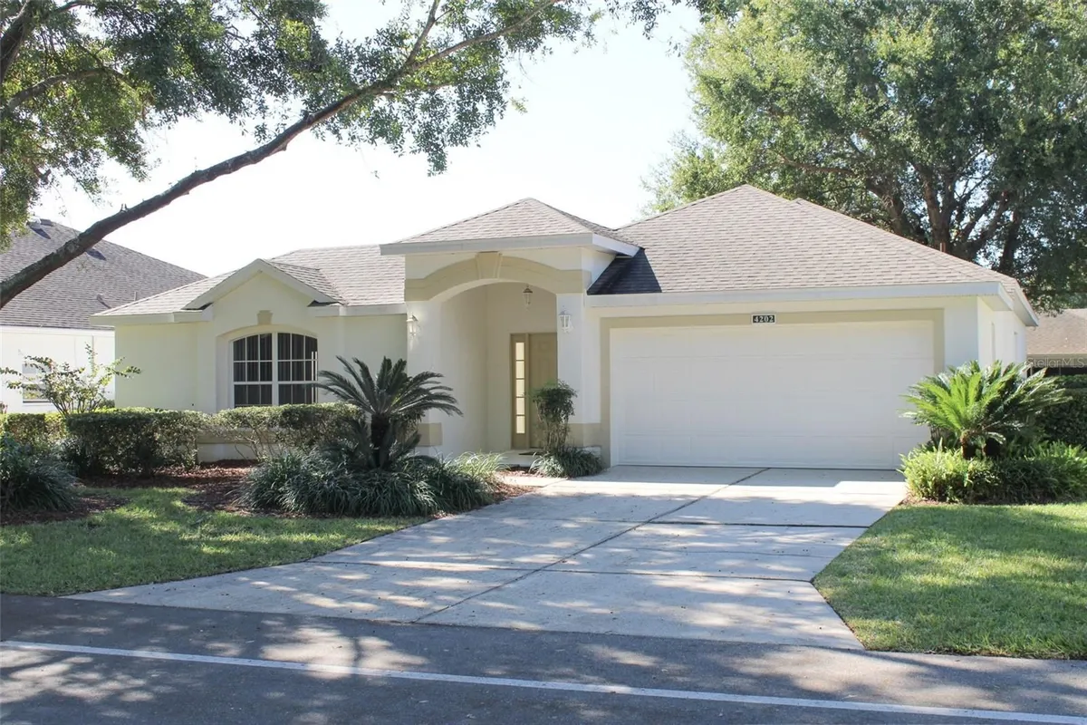Property Slideshow image 1 of 47 | 4202 kingsley st, Clermont, FL, 34711