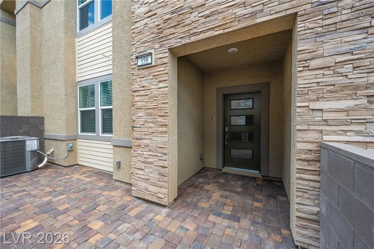 Property Slideshow image 1 of 23 | 358 francis peak dr, Henderson, NV, 89015