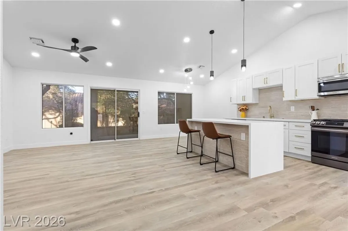 Property Slideshow image 1 of 46 | 9512 eagle valley dr, Las Vegas, NV, 89134