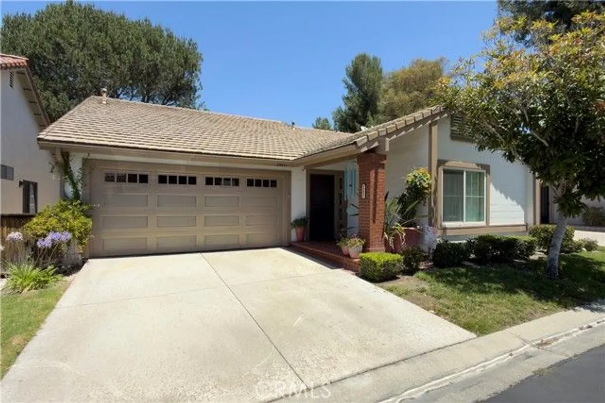 Property Slideshow image 1 of 45 | 28457 alava, Mission Viejo, CA, 92692