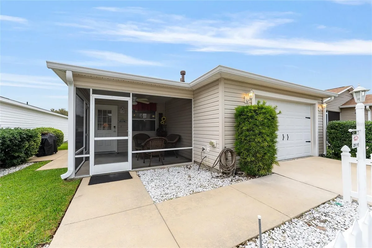 Property Slideshow image 1 of 54 | 2690 suffolk st, The Villages, FL, 32162