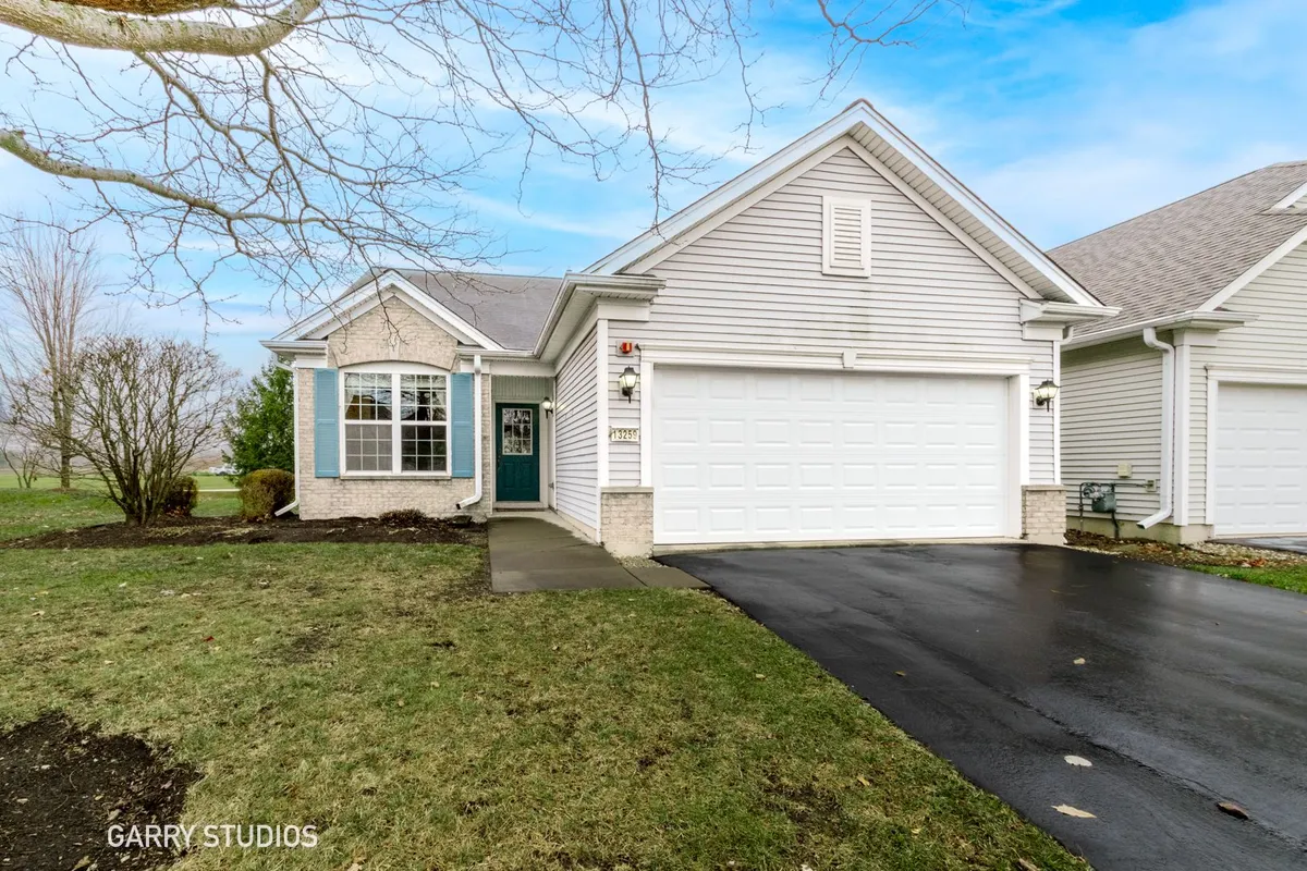Property Slideshow image 1 of 27 | 13259 cedar crest ln, Huntley, IL, 60142