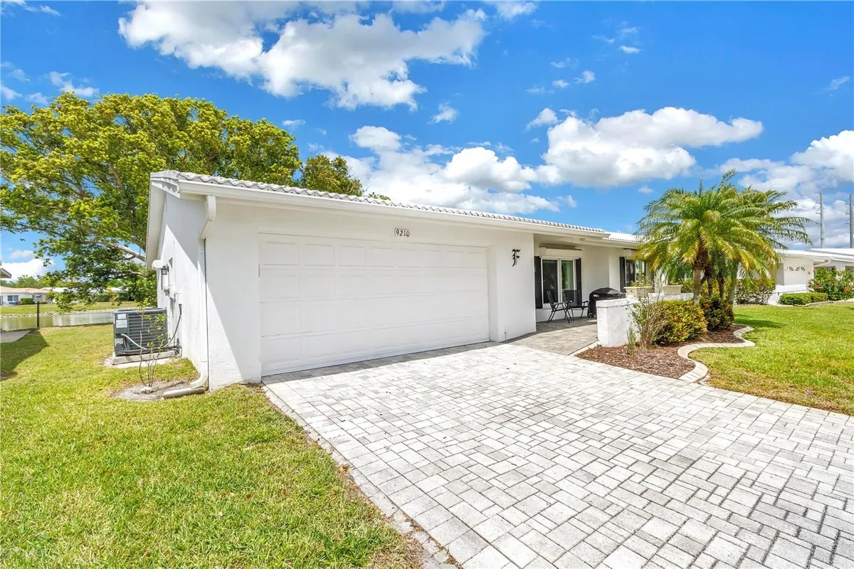 Property Slideshow image 1 of 48 | 9210 40th st, Pinellas Park, FL, 33782