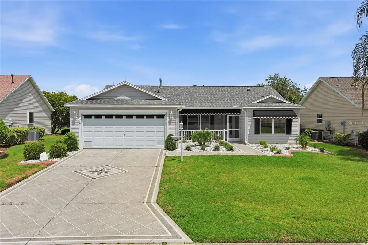 Property Slideshow image 1 of 42 | 1377 eagle ridge dr, The Villages, FL, 32162