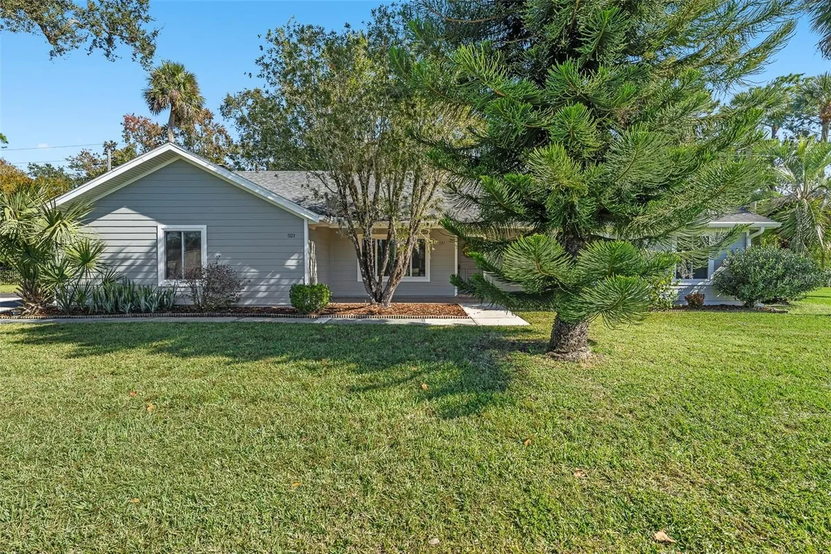 Property Slideshow image 1 of 48 | 521 pelican bay dr, Daytona Beach, FL, 32119