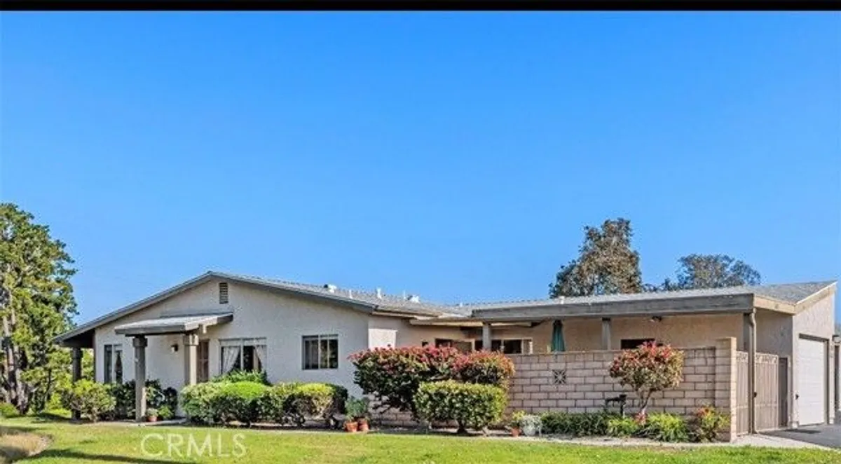 Property Slideshow image 1 of 24 | 1002 plover way, Oceanside, CA, 92057
