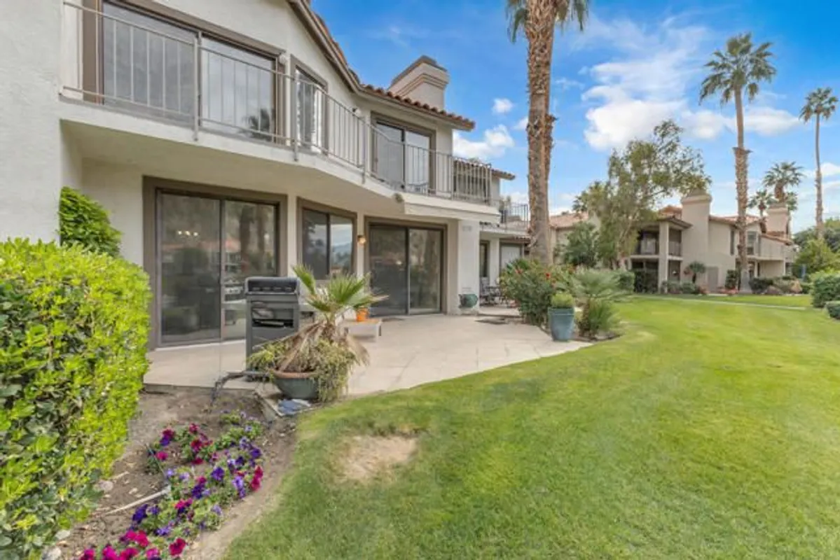 Property Slideshow image 1 of 39 | 55243 tanglewood, La Quinta, CA, 92253