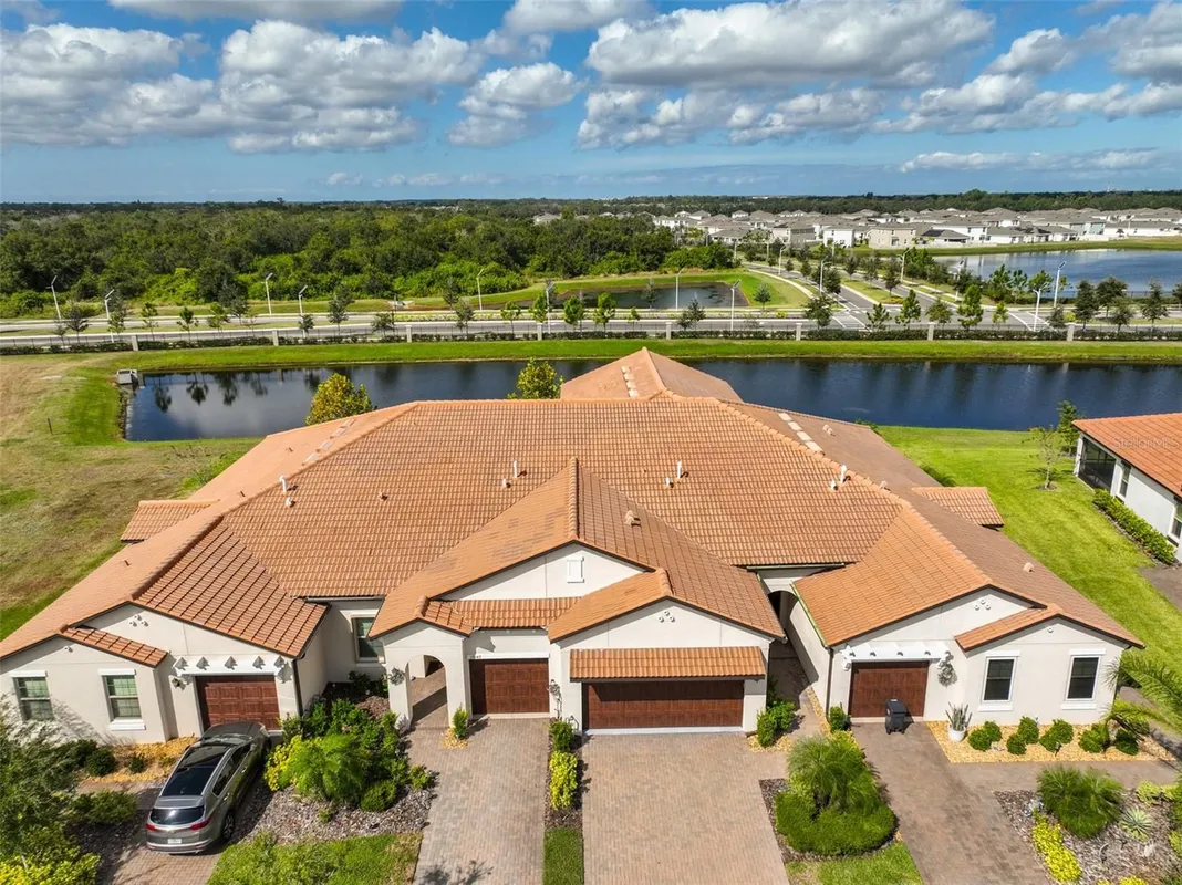 Property Slideshow image 1 of 58 | 17041 pocket reel ln, Wimauma, FL, 33598