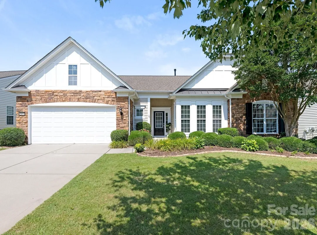 Property Slideshow image 1 of 28 | 7057 shenandoah dr, Fort Mill, SC, 29707