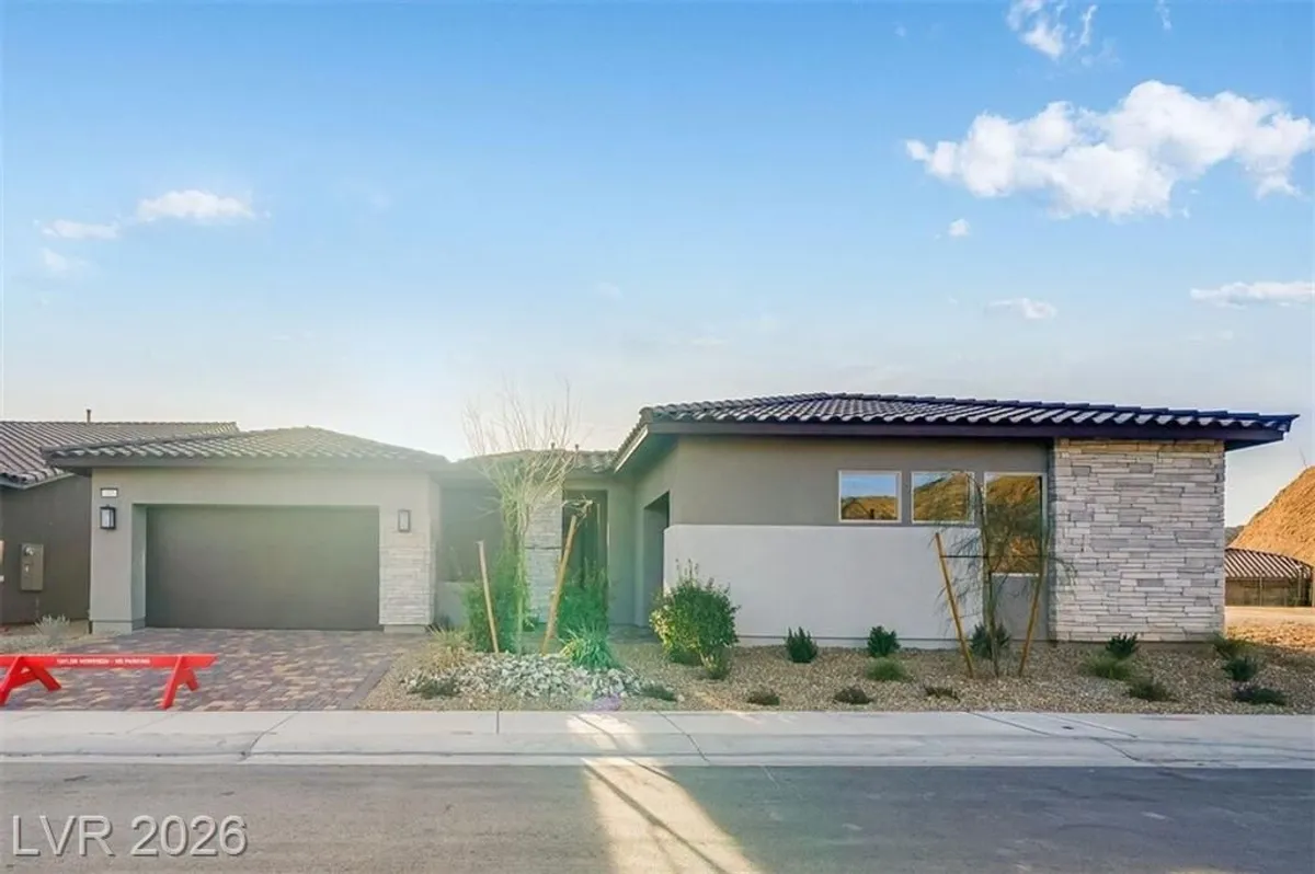 Property Slideshow image 1 of 56 | 203 paraggi bay dr, Henderson, NV, 89011