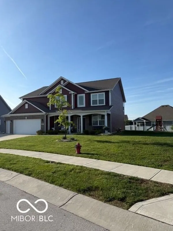 Property Slideshow image 1 of 47 | 6841 bryant pl, Plainfield, IN, 46168