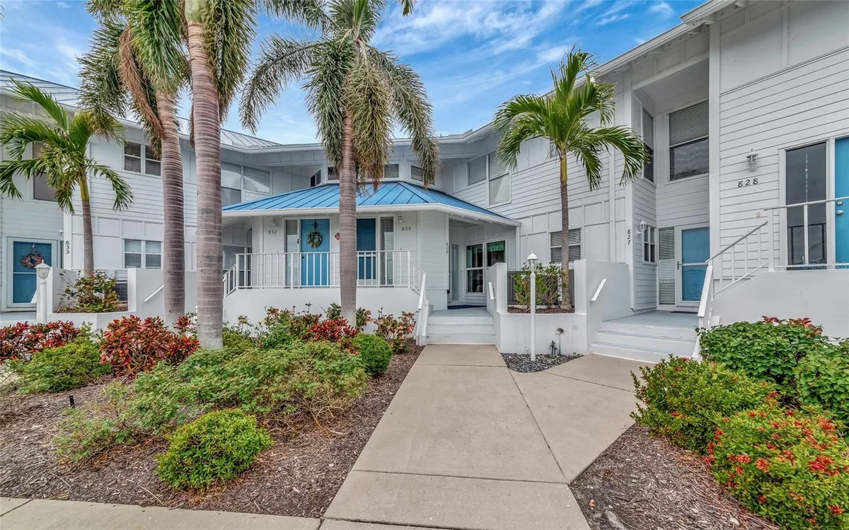 Property Slideshow image 1 of 53 | 829 audubon dr # 829, Bradenton, FL, 34209