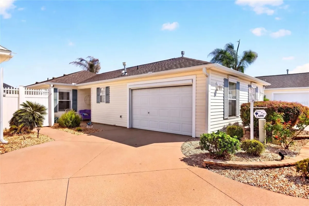 Property Slideshow image 1 of 22 | 600 audrey ln, The Villages, FL, 32162