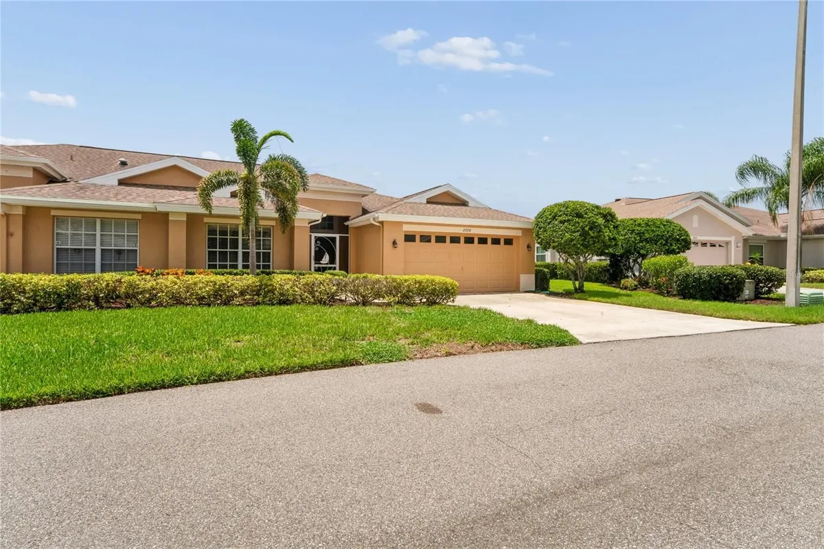 Property Slideshow image 1 of 64 | 2208 worthington greens dr 2208, Sun City Center, FL, 33573