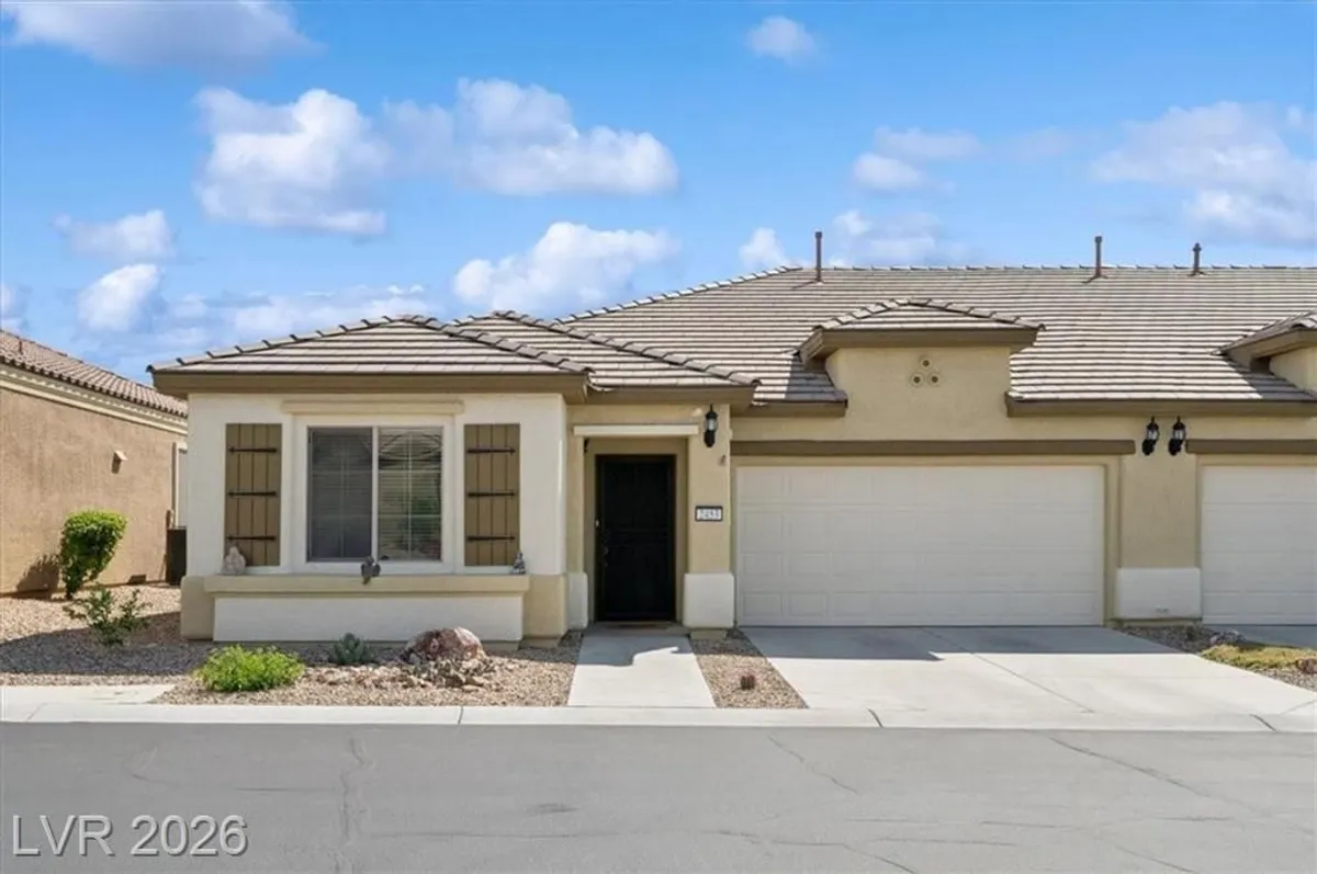 Property Slideshow image 1 of 43 | 2453 vivid sky pl, Henderson, NV, 89044