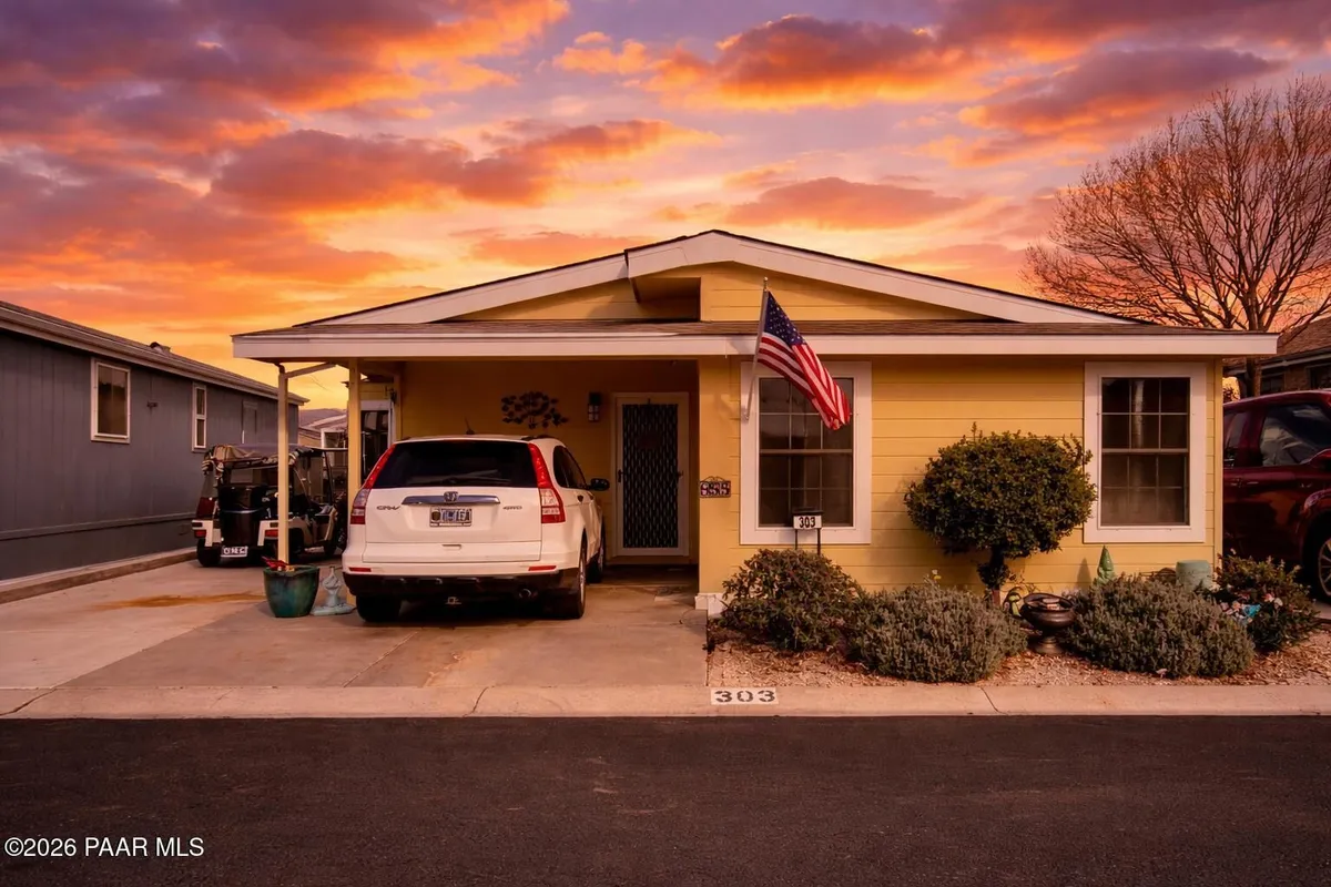 Property Slideshow image 1 of 13 | 855 n country view dr, Prescott Valley, AZ, 86327