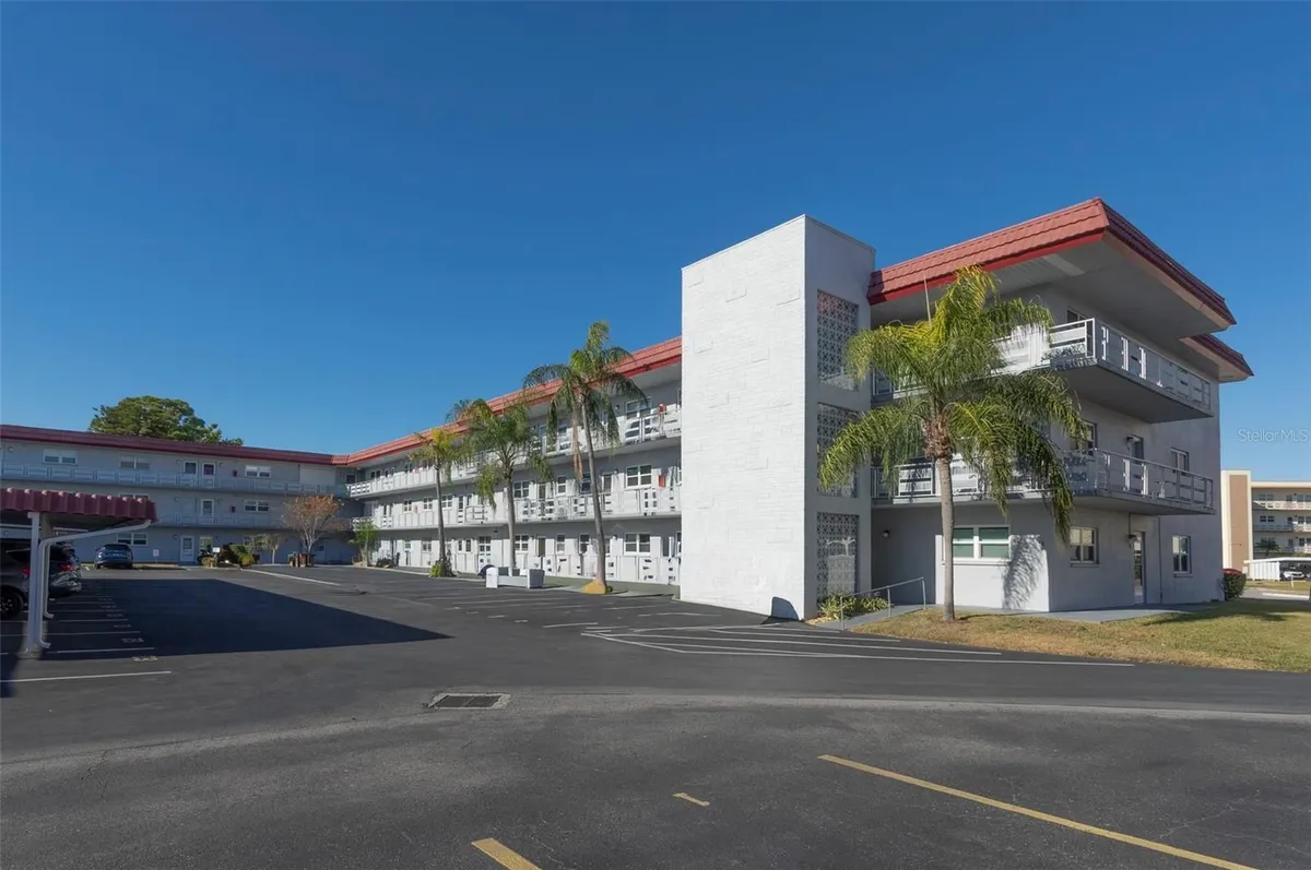 Property Slideshow image 1 of 33 | 5660 80th st a202, St Petersburg, FL, 33709