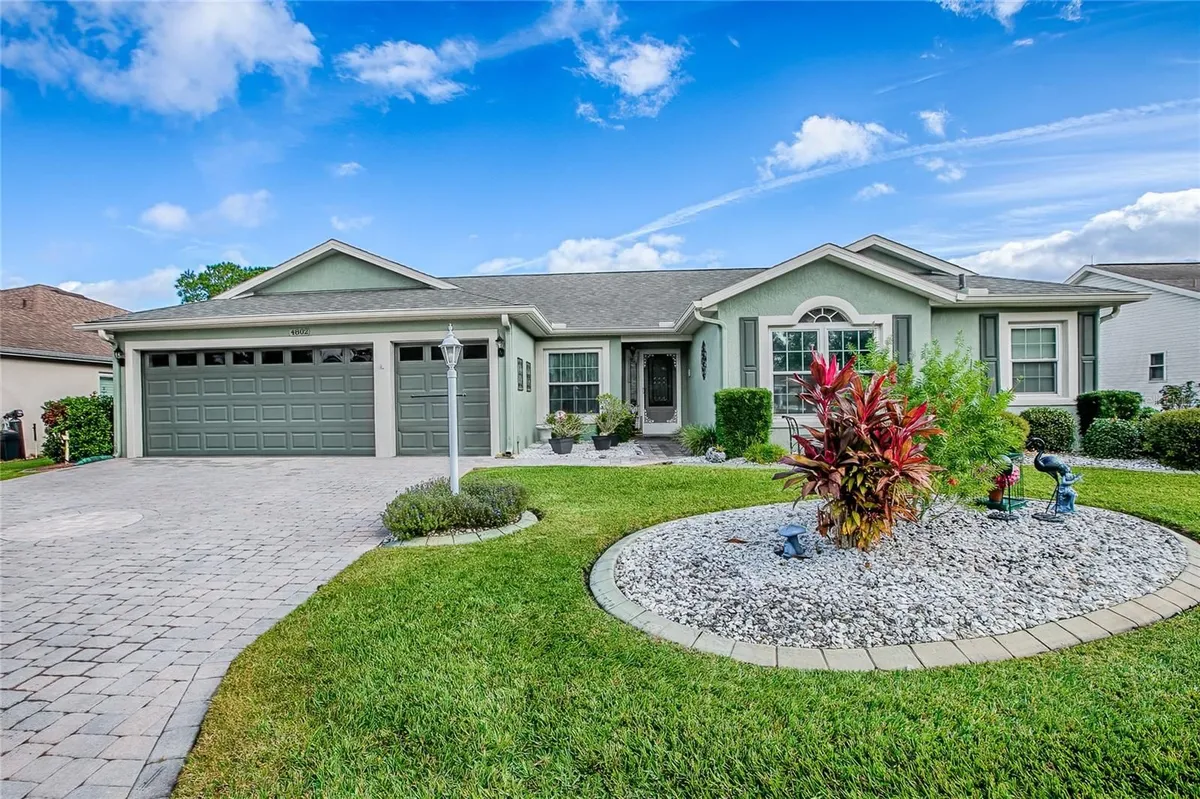 Property Slideshow image 1 of 67 | 4802 summerbridge cir, Leesburg, FL, 34748