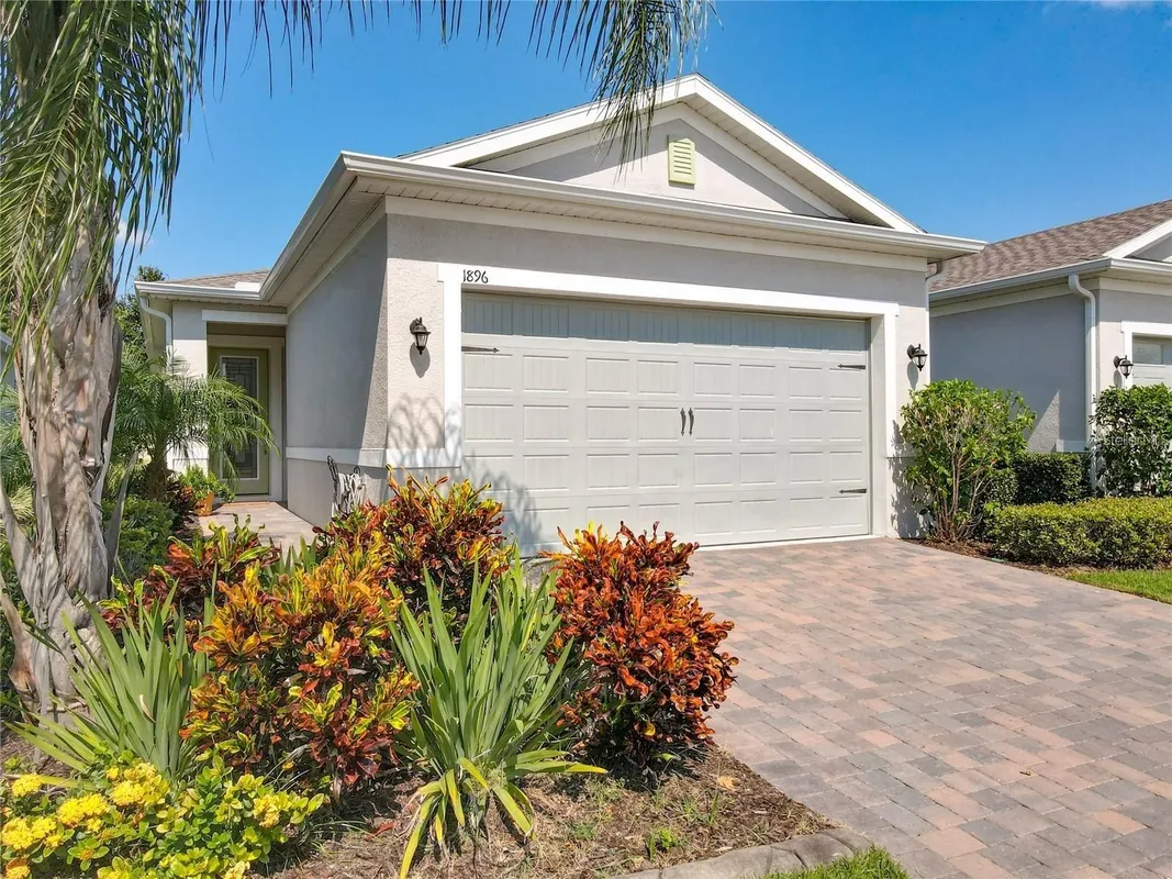 Property Slideshow image 1 of 95 | 1896 flora pass pl, Kissimmee, FL, 34747
