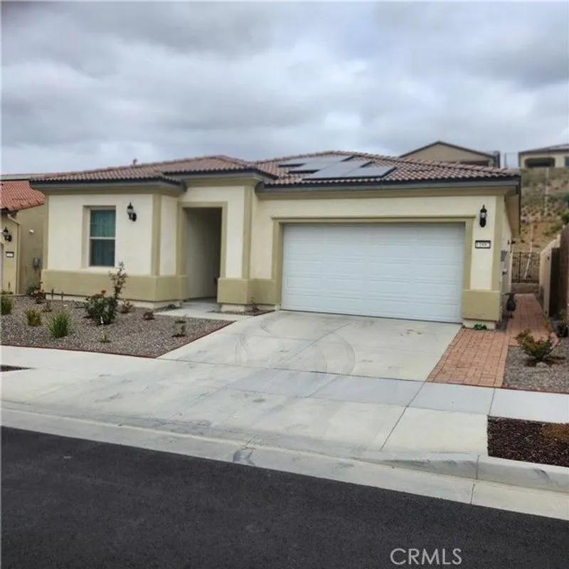 Property Slideshow image 1 of 38 | 11882 wandering way, Corona, CA, 92883
