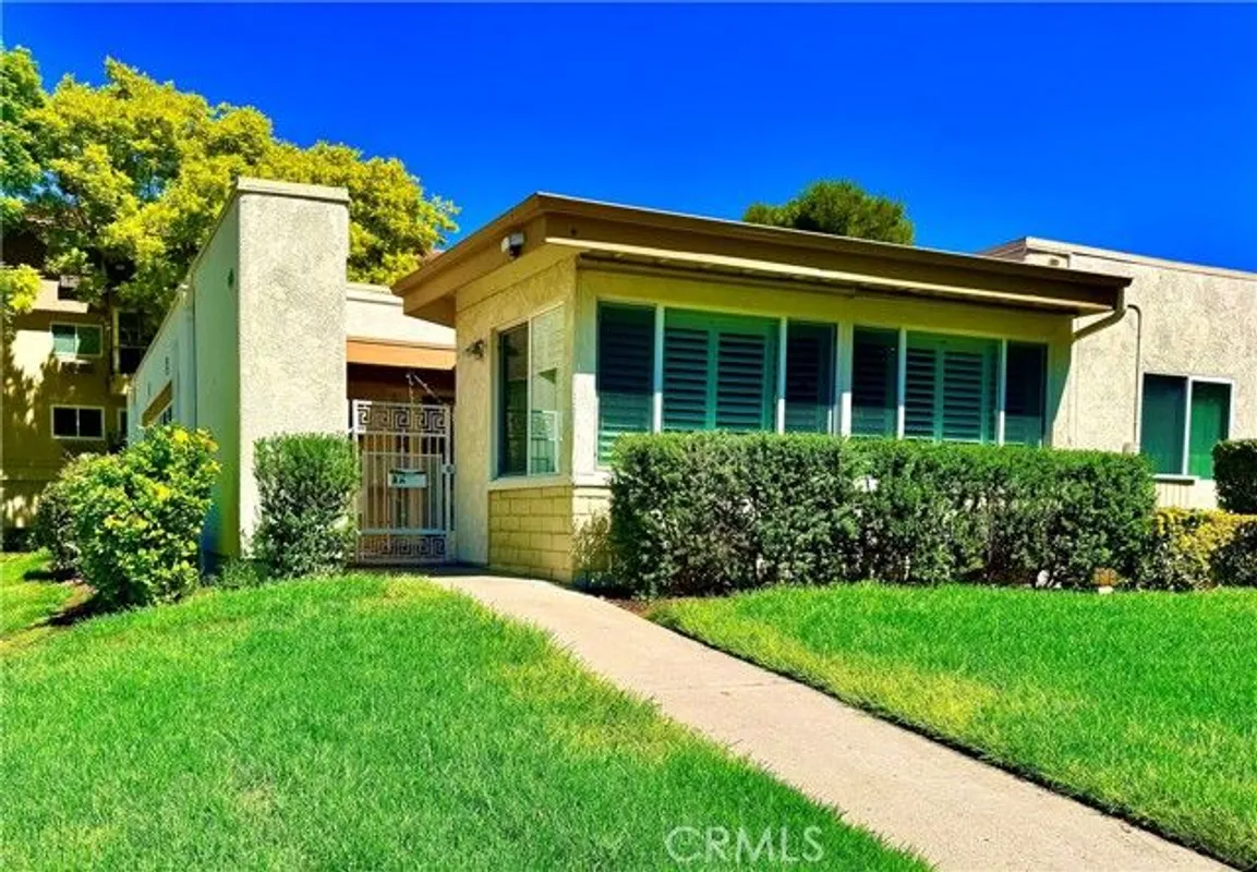Property Slideshow image 1 of 12 | 2383 via mariposa a, Laguna Woods, CA, 92637