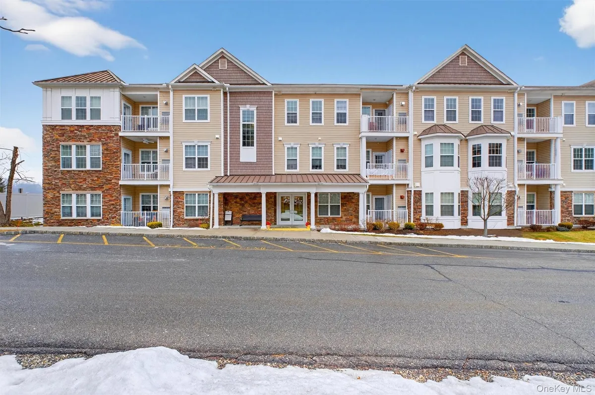 Property Slideshow image 1 of 48 | 2 blair hts unit 3317, Carmel, NY, 10512