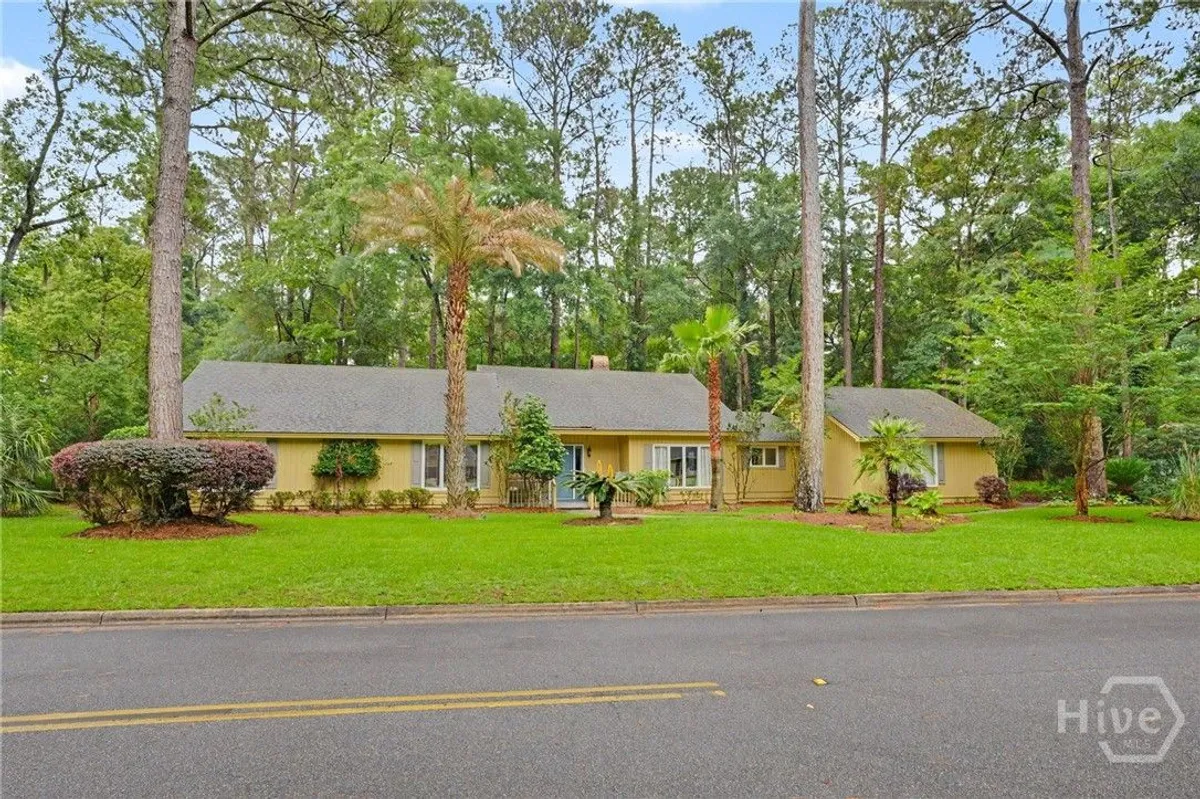 Property Slideshow image 1 of 29 | 7 noble jones ln, Savannah, GA, 31411