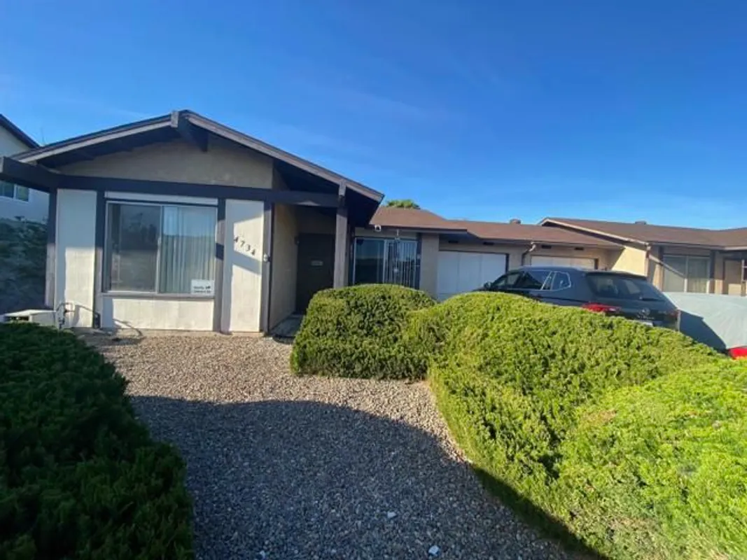 Property Slideshow image 1 of 1 | 4734 rim rock rd, Oceanside, CA, 92056