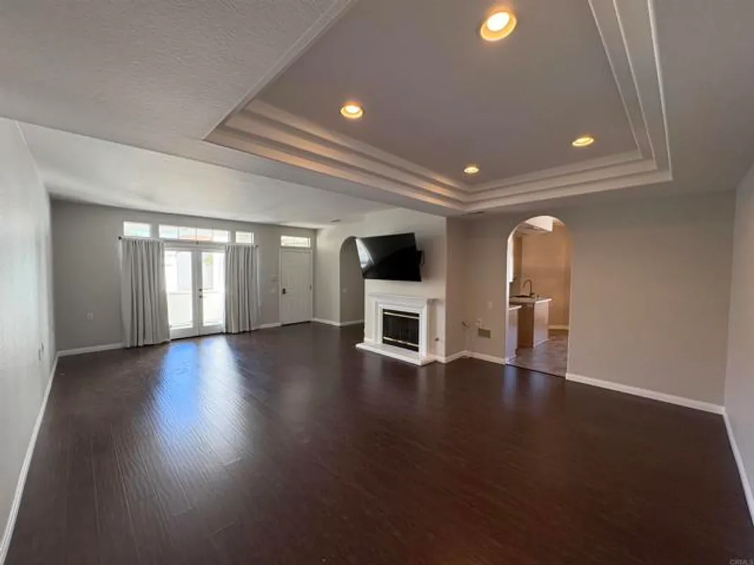 Property Slideshow image 1 of 30 | 3365 genoa way unit 138, Oceanside, CA, 92056