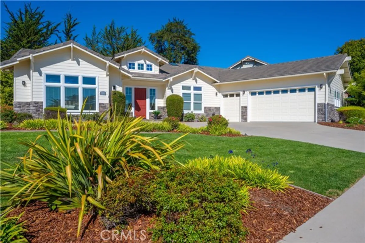Property Slideshow image 1 of 57 | 920 wigeon way, Arroyo Grande, CA, 93420