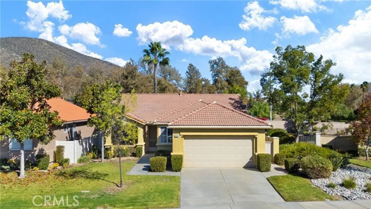 Property Slideshow image 1 of 60 | 28980 raintree dr, Menifee, CA, 92584