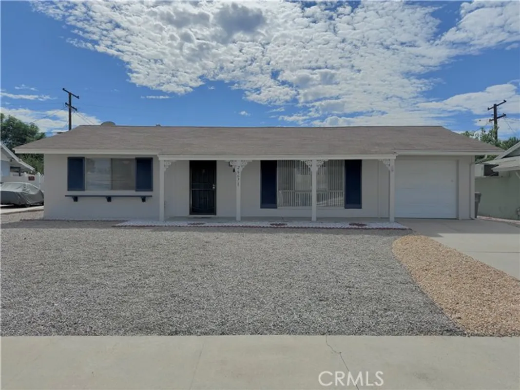Property Slideshow image 1 of 21 | 26671 oakmont dr, Menifee, CA, 92586