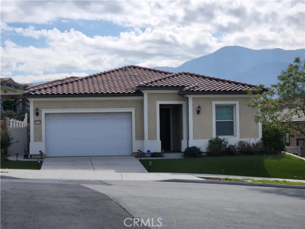 Property Slideshow image 1 of 4 | 11169 fourleaf ct, Corona, CA, 92883