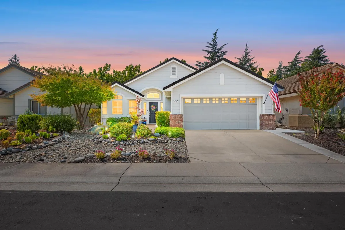 Property Slideshow image 1 of 48 | 5257 dreamgarden loop, Roseville, CA, 95747