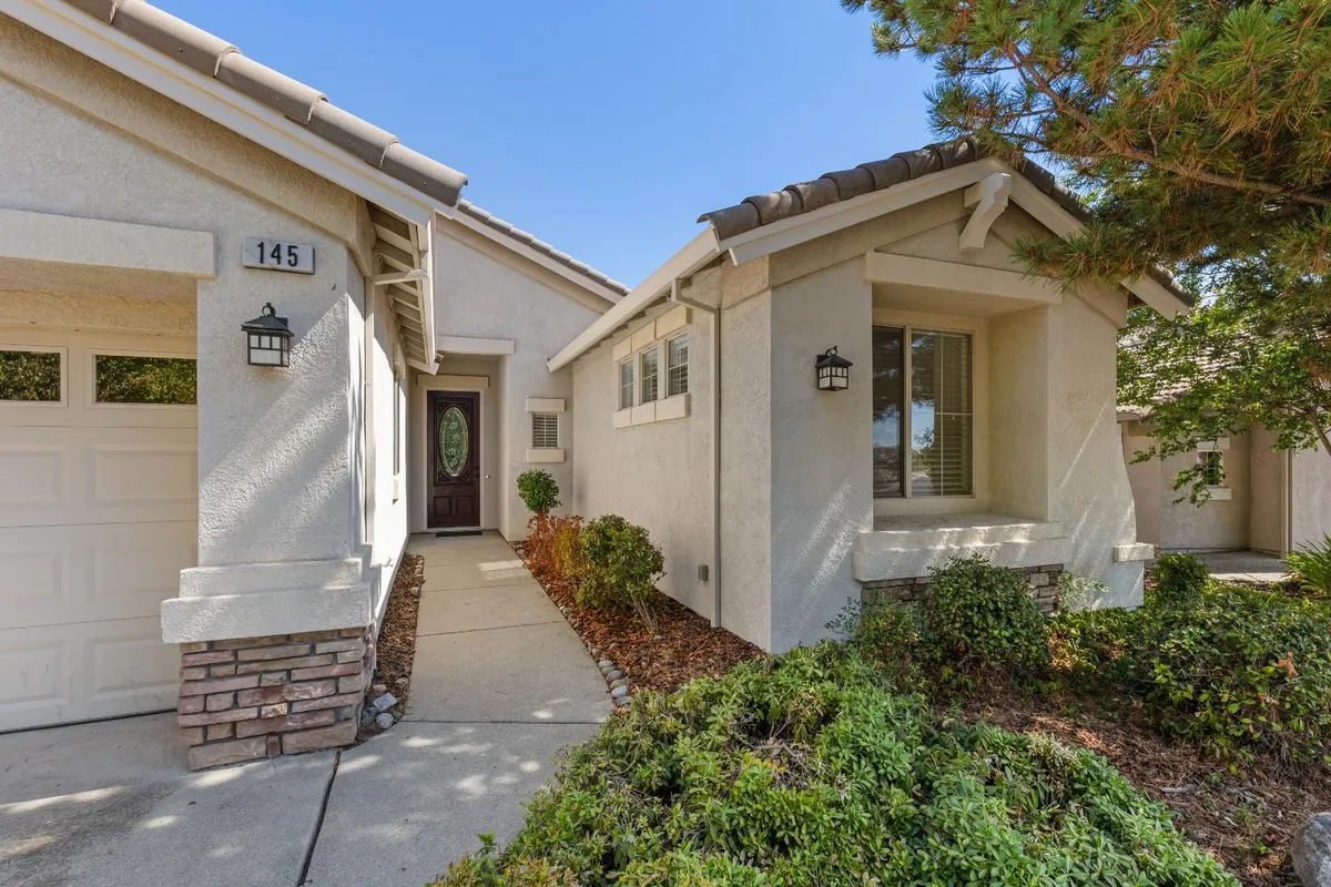 Property Slideshow image 1 of 37 | 145 northfield ct, Lincoln, CA, 95648