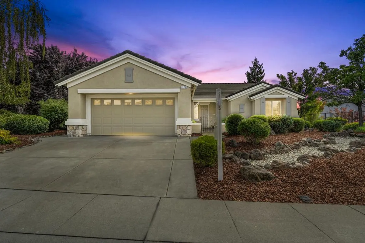 Property Slideshow image 1 of 46 | 2175 hidden hills ln, Lincoln, CA, 95648