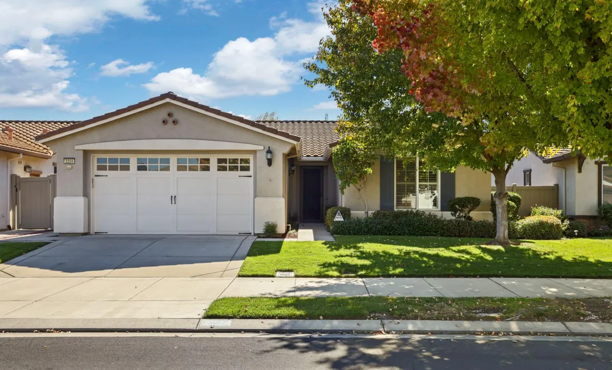 Property Slideshow image 1 of 38 | 2224 bellchase dr, Manteca, CA, 95336