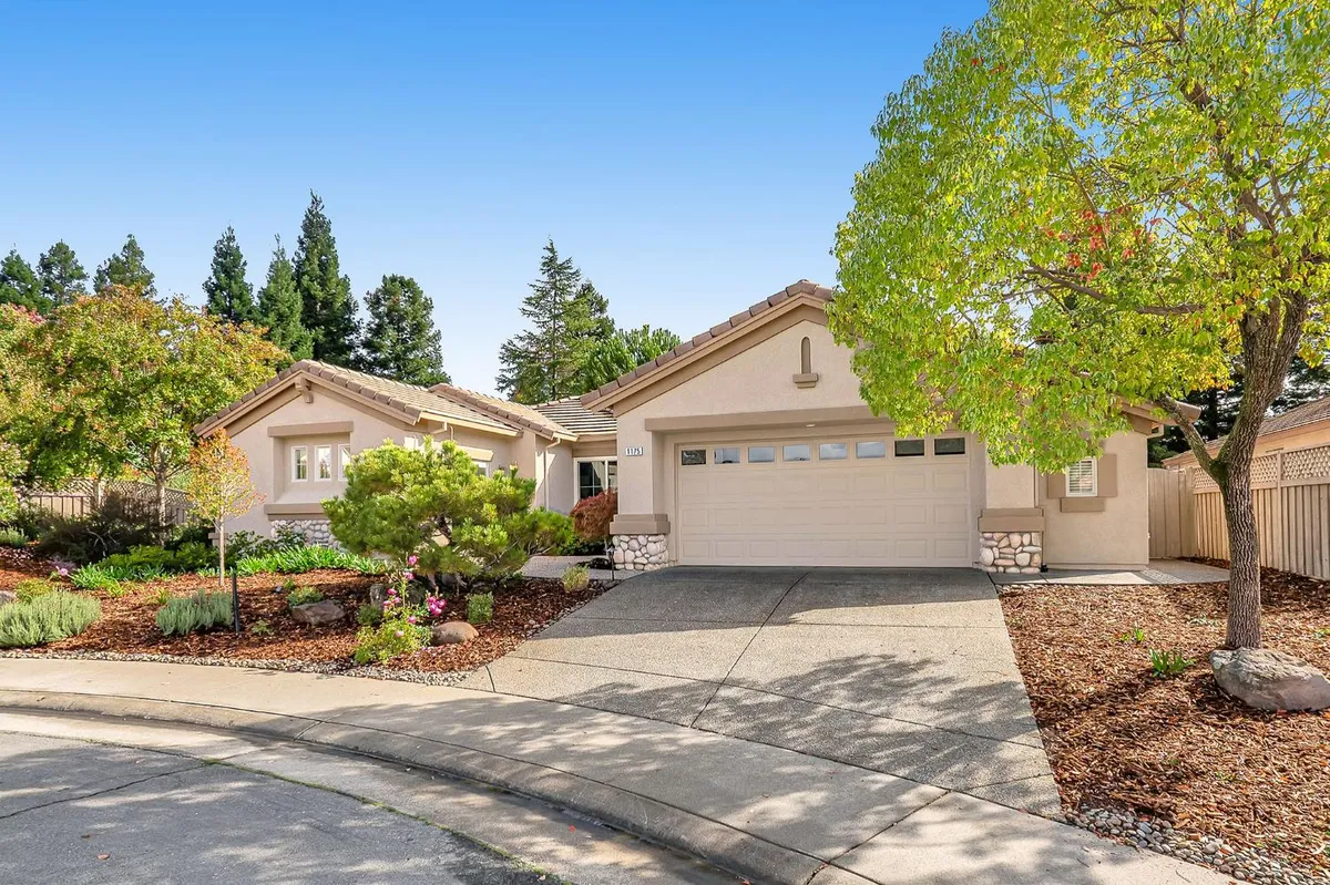 Property Slideshow image 1 of 30 | 1175 greenleaf ct, Lincoln, CA, 95648