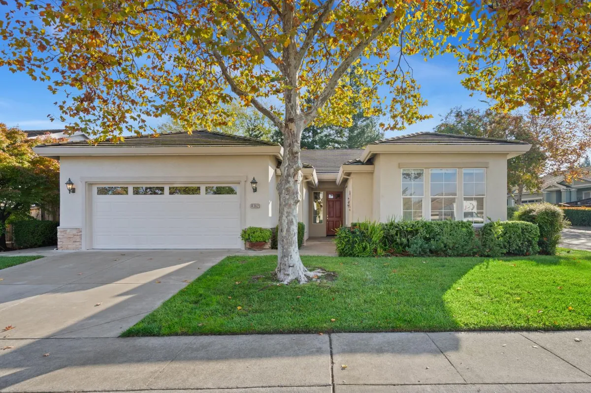 Property Slideshow image 1 of 33 | 4362 newland heights dr, Rocklin, CA, 95765