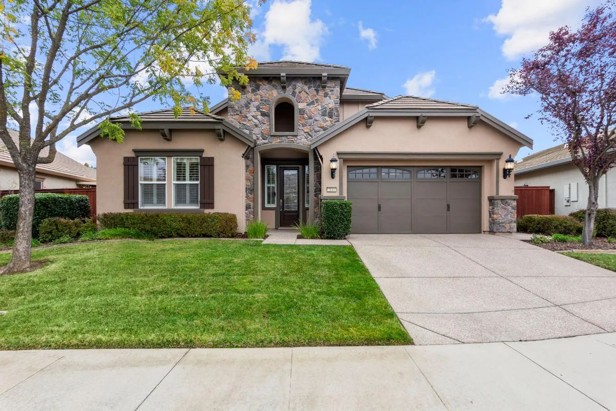 Property Slideshow image 1 of 60 | 2144 penstone loop, Roseville, CA, 95747